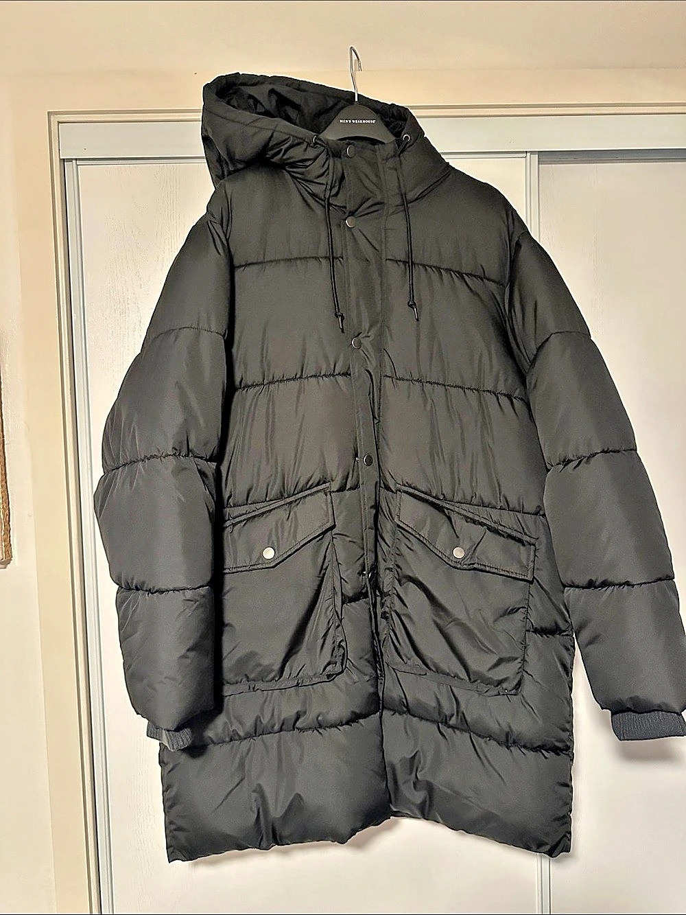 Old Navy Black Hooded Puffer Jacket XL